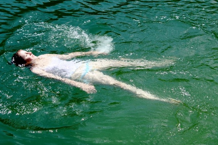 cold_cold_water__by_ThediaryofJane - 0-0Pozikutzze