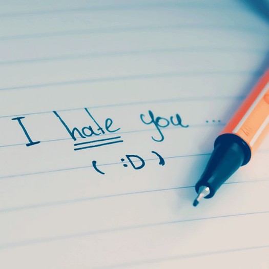 I_hate_you____by_des_goddess