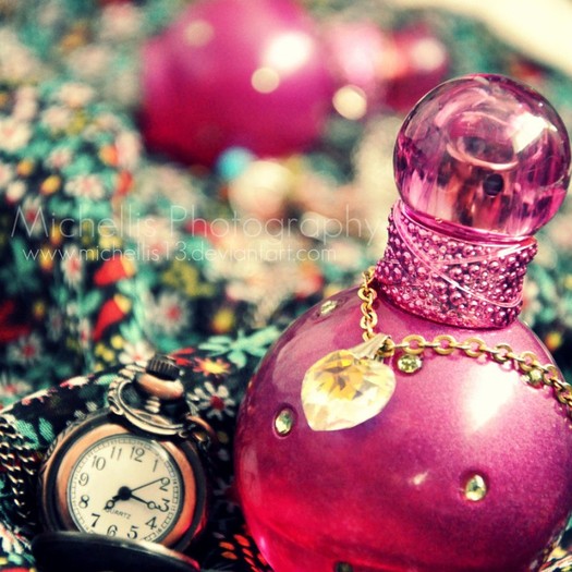 parfum_by_michellis13-d2zk5g3 - 0-0Pozikutzze