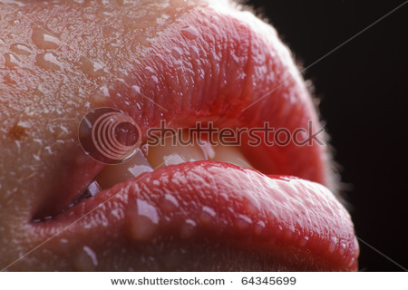 stock-photo-slightly-opened-wet-female-lips-with-water-drops-on-it-64345699 - Buze2