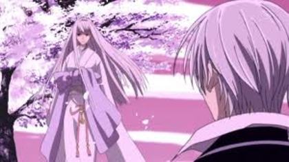 imagesCAR01WWF - Vampire knight