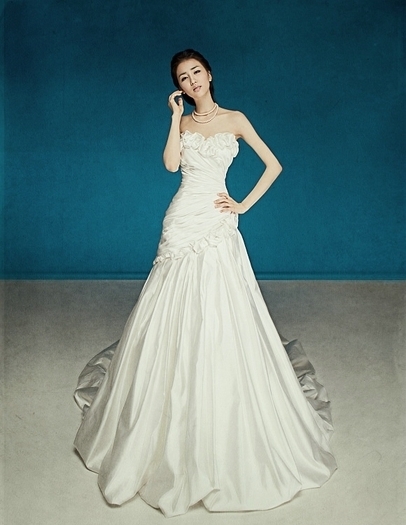 35241774_RIYINQIVS - a---park ha sun---a