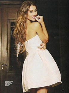 5168938431_a79b7361d0_m - paula morales