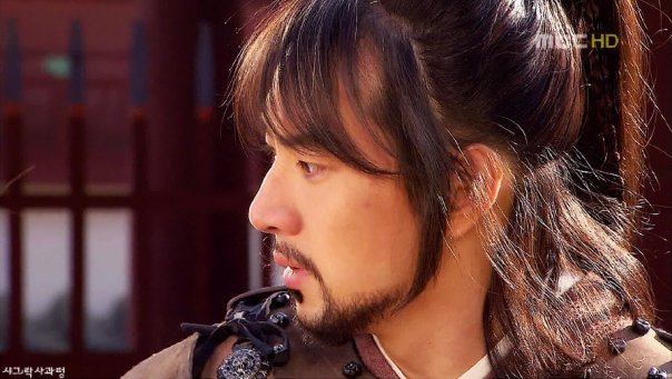 6329_104538108698_654448698_1975604_8332884_n - bq---jumong---qb