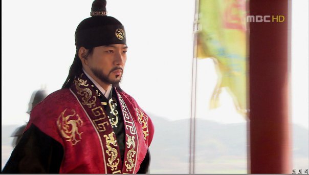 6329_104547233698_654448698_1975676_1191793_n - bq---jumong---qb