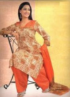 28393244_XMUDTBAXQ - sweta tiwari