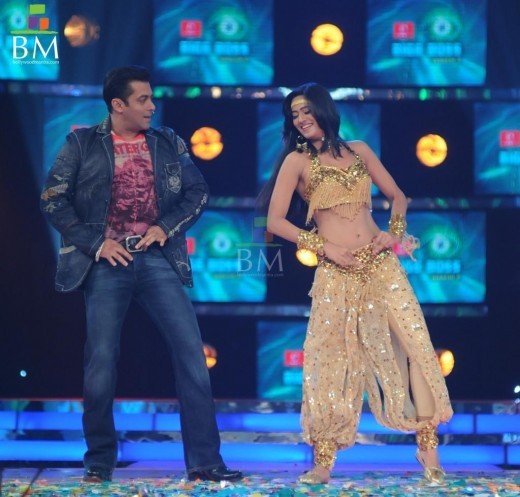 Shweta-and-Salman-Khan-in-Big-Boss-Season-4-520x497 - sweta tiwari