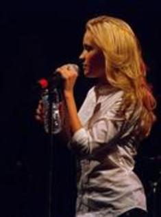 17901523_AHLMLSMHG - emily osment