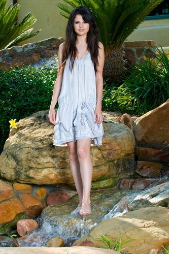 Selena+Gomez+02 - fan 4ever selena