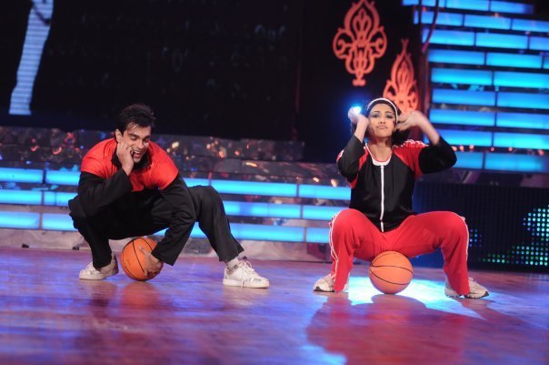 karan singh200 - KARAN SINGH GROVER-ARMAAN MALIK