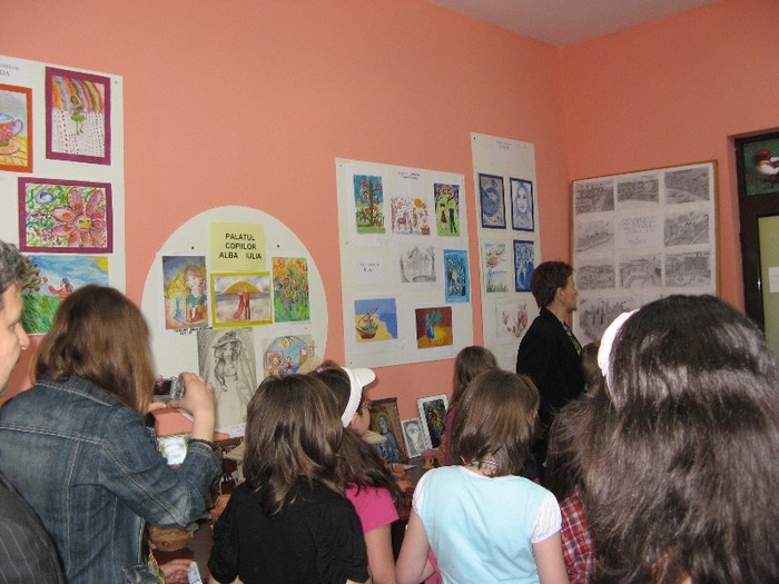 IMG_7; Prezentare expozitie
