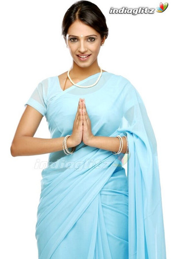 Moulshree270111_007 - Moulshree Sachdeva - Dr Tamanna Patil