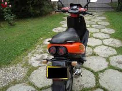 aprilia sr 50-p2 - Scutere