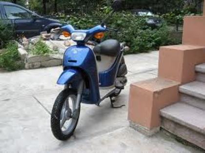 Piaggio free p2 - Scutere