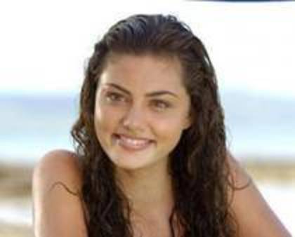 pheobe tonkin (9)