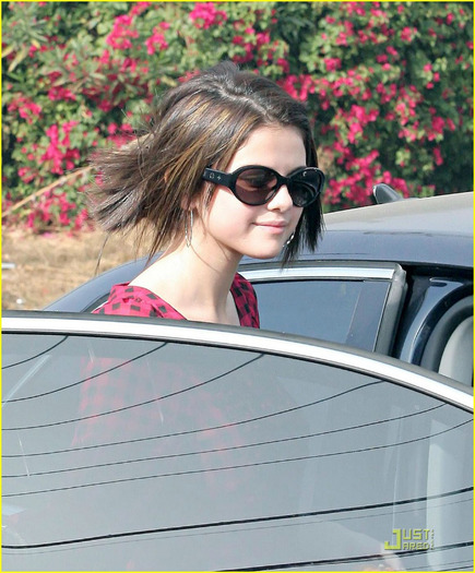 selenafan04 - shopping in studio city