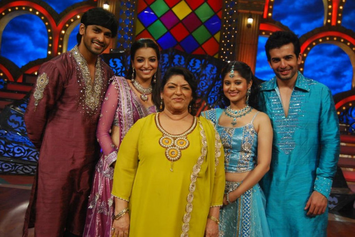 Nachle Ve With Saroj & Terence-Thursday-28th October-a - SINGH SISTERS-PHOTOS