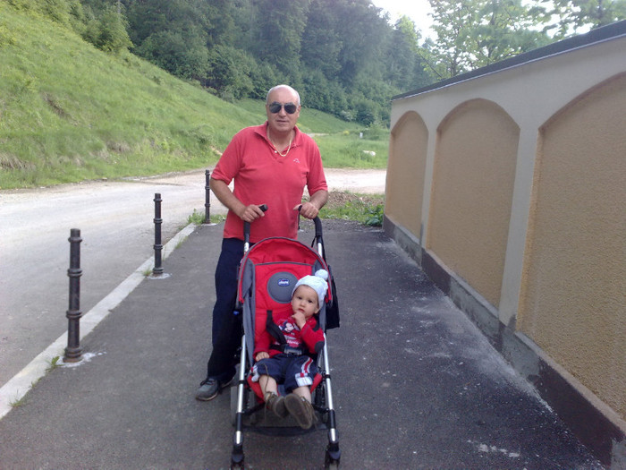 Am fost cu nonnu la izvor