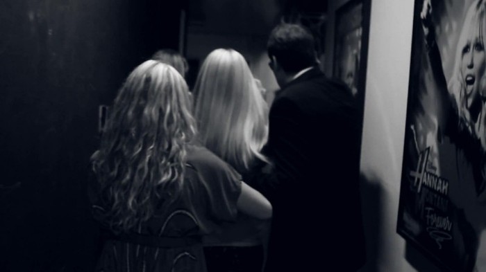 Hannah Montana - Ordinary Girl&rlm; 143