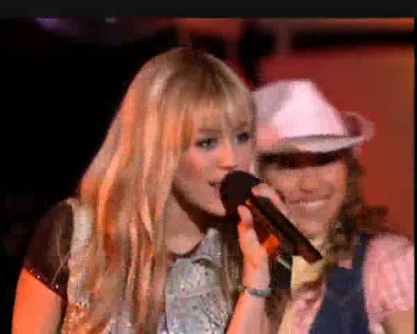 Hannah Montana - Let&#39;s Chill (Ice Cream Freeze) Music Video&rlm; 104