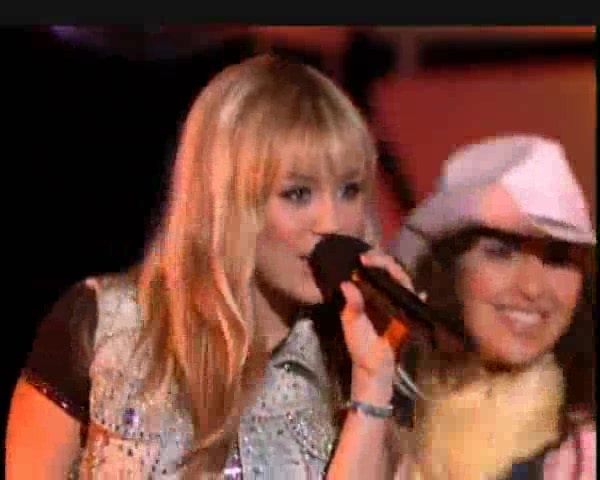 Hannah Montana - Let&#39;s Chill (Ice Cream Freeze) Music Video&rlm; 105