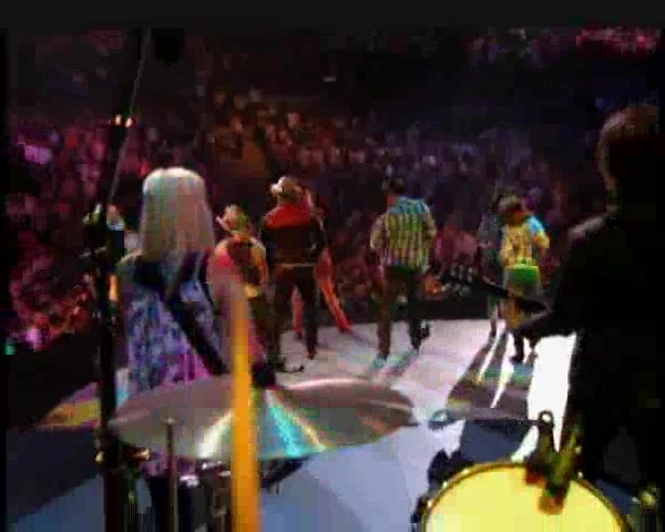 Hannah Montana - Let&#39;s Chill (Ice Cream Freeze) Music Video&rlm; 157