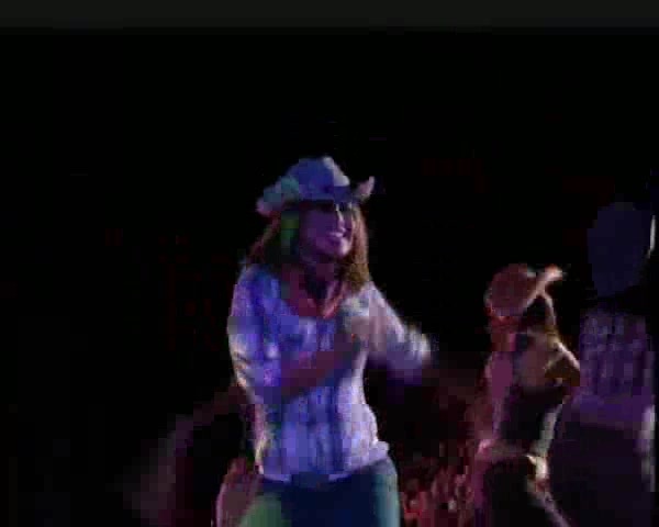 Hannah Montana - Let&#39;s Chill (Ice Cream Freeze) Music Video&rlm; 304