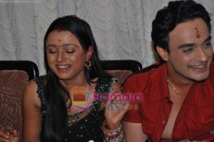 normal_Parul Chauhan, Angad Hasija at Star Pariwar Promotional Event in Kandivili on 17th June 2009 