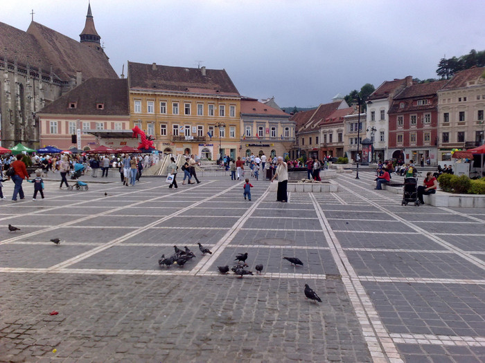 mergem acasa ca vine ploaia