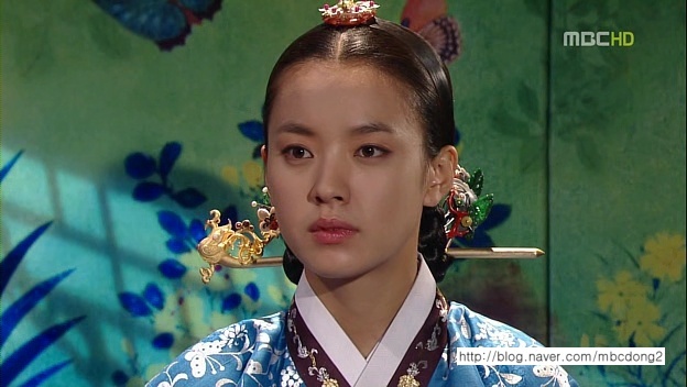 Frate de ce intrebi de ea..asa brusc??