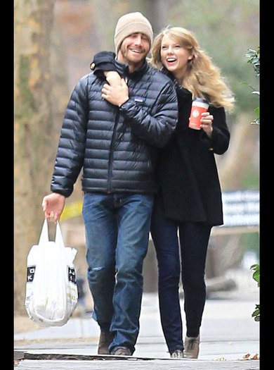 lng_2011_01_05_taylor_swift_jake_gyllenhaal_thumb