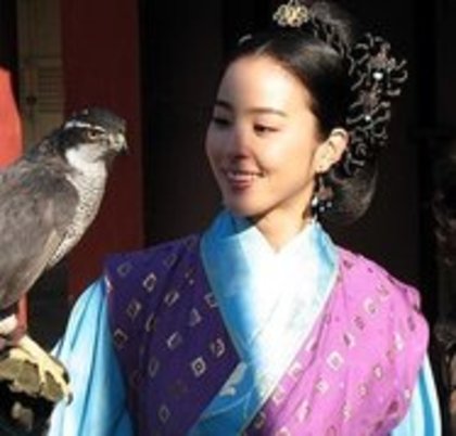 32984039_VDYRELJIY - legendele palatului pr jumong