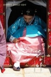 35579291_AXRGAOJOV - dong yi concubina