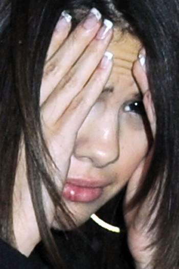 Selena+Gomez+Justin+Bieber+Selena+Gomez+Maggiano+K4IA4Uqs-Q3l