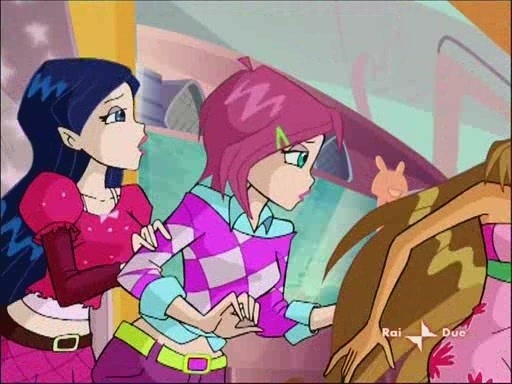 Winx-Club-Season-4-Episode-26-Part-2-the-winx-club-17618997-512-384 - Winx SEASON 4