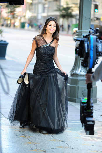 Selena-Gomez-on-Who-Says-Music-Video-Set-Photos-6