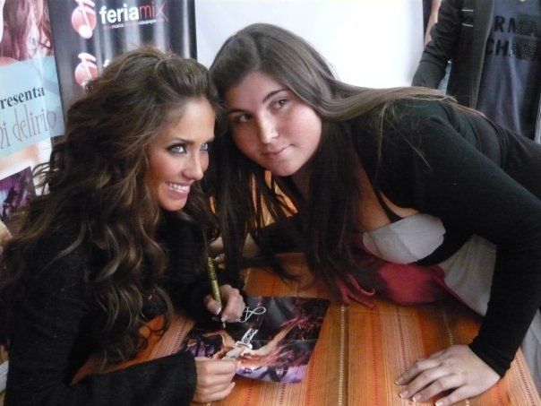 083 - 00 Any Tarde de Autografos na Feira Mix em Santiago Chile