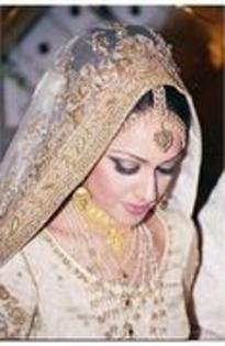 27737124_SFWPVFRNM - bijuterii indiene partea a doua