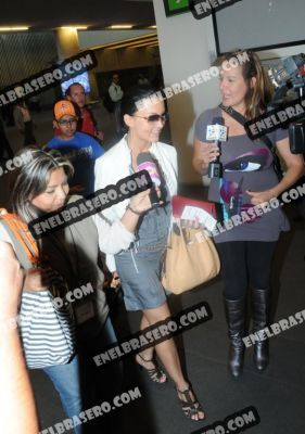 normal_ABORG_aeropuerto_internacional_28329 - Angelique Boyer