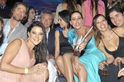 normal_fiesta-teresa_590x395 - Angelique Boyer