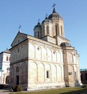 Manastirea Dealu-Romania - CONCURS CELE MAI FRUMOASE CLADIRI DIN LUME