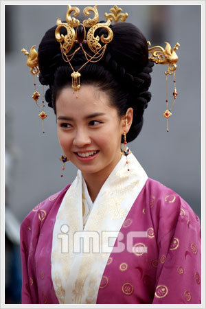 29495732_ITFCMHVBO - legendele palatului printul jumong