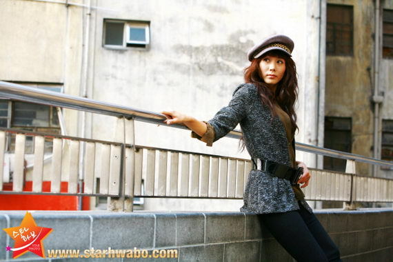 Intelligent%20and%20elegant%20Korean%20actress%20Park%20Ye%20Jin%20picture%20(76)