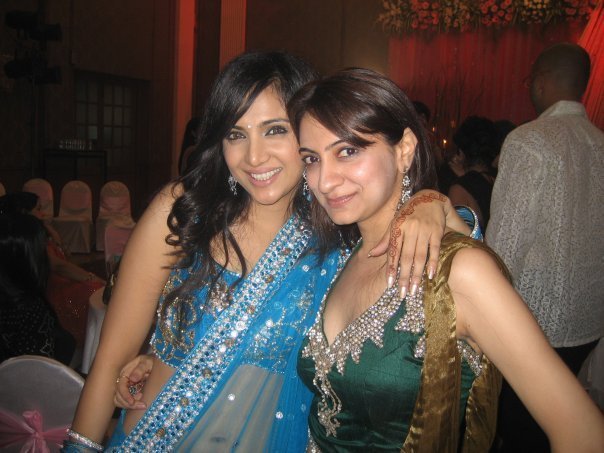 225685_100613523362084_100002403090932_2289_889981_n - Shilpa Anand NEW FACEBOOK PICS