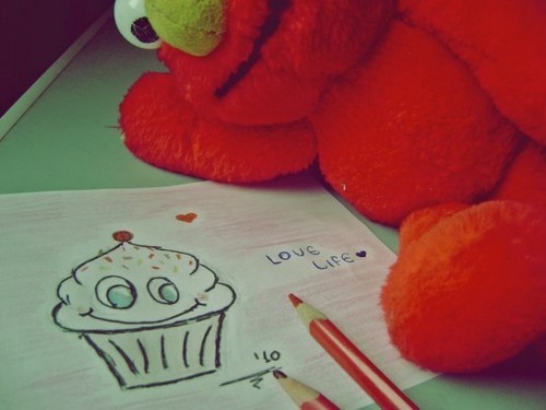 photos,cupcake,cute,life,drawing,elmo-3c583aae4dfd8042f0db0689427dbcef_h_large - Own