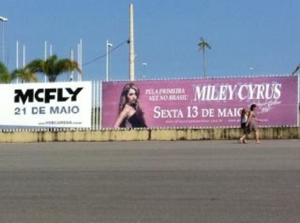 bhbfqb - 0-0 TWITTER PICS