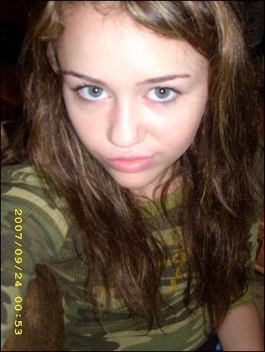 14627989a8073907849l