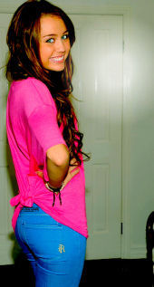 4383882593_Just_Miley__Miley_Cyrus_2010-02-14