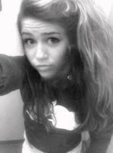 4383913895_Just_Miley__Miley_Cyrus_2010-02-24