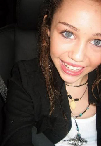 4427184490_Just_Miley__Miley_Cyrus_2010-03-12 - 0-0 SHES JUST BEING MILEY